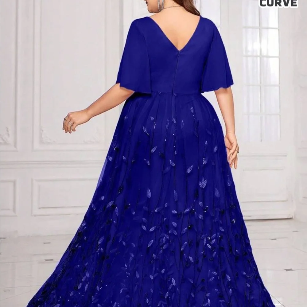 Elegant Royal Blue Evening Gown - Picture 5 of 6